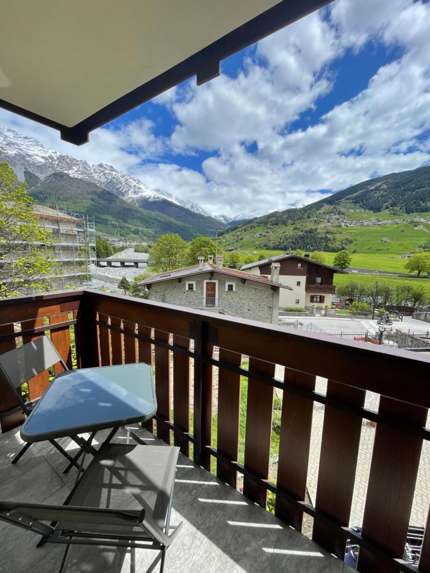 Residence S Lucia - Appartamenti Alle Porte Di Bormio Valdisotto Exteriér fotografie